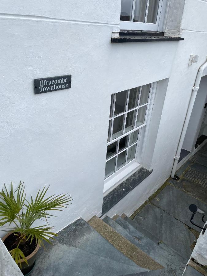 Ilfracombe Townhouse: Restored Historic Home Exterior foto